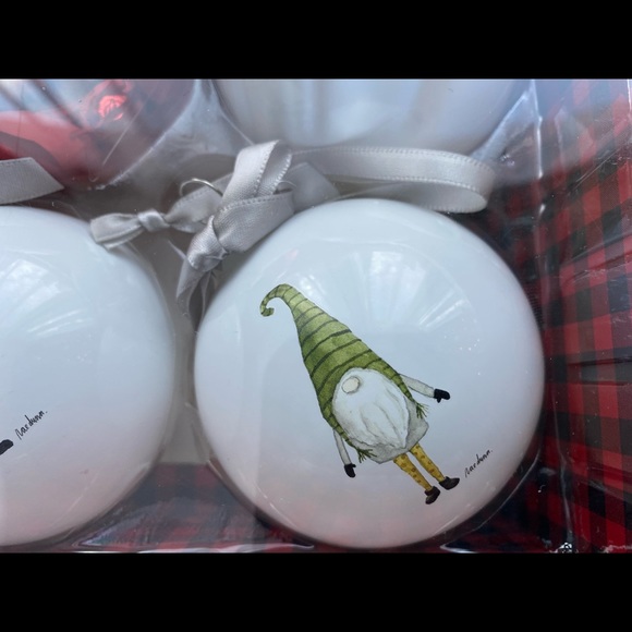 NWT Rae Dunn Christmas Ornaments - Picture 4 of 5